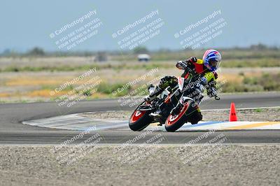 media/Apr-18-2025-TrackDaz (Fri) [[45f5874c44]]/B Group/Session 2 (Turn 7)/